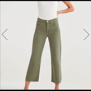 7 for all Mankind Cropped Alexa Size 29 in Green